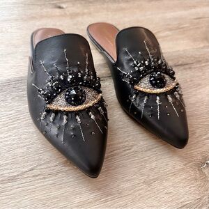 Kurt Geiger Embellished Mules Women’s Size 8 Pointed Toe Black Leather Slim Fit